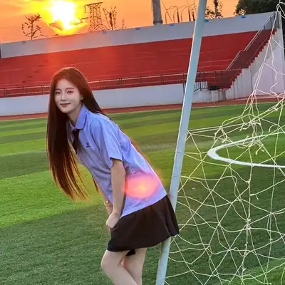 余豪